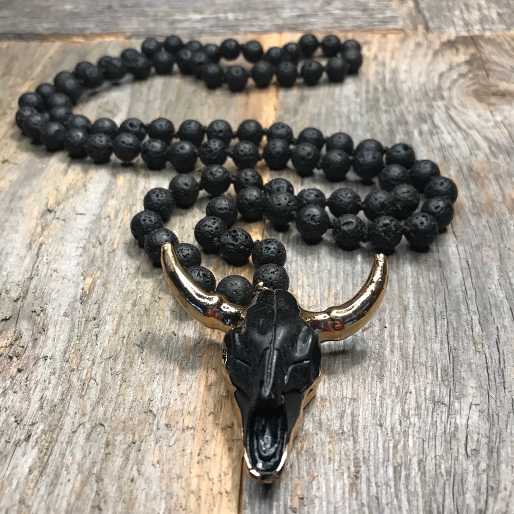 Stone Bead Skull Bohemian Necklace